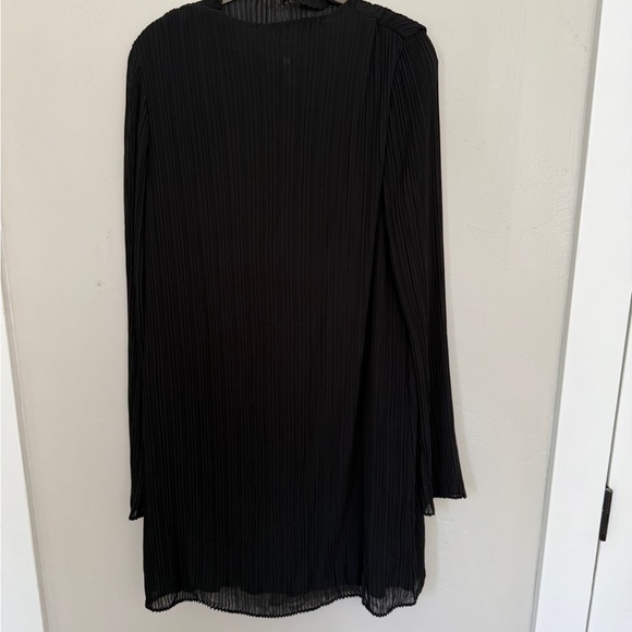 Banana Republic Delana pleated mini dress, black, size Small Tall - Picture 2 of 5